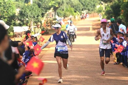 'Chinh phục đỉnh cao Bà Rá': Gia Lai nỗ lực tìm lại vị thế