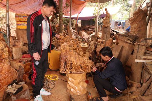'Thổi hồn' cho gỗ lũa