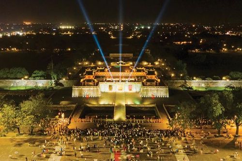 Cần ý tưởng, sản phẩm mới cho du lịch đêm