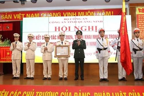 Công an tỉnh Quảng Ninh phát động phong trào thi đua Vì an ninh Tổ quốc năm 2025