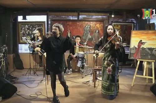 Trịnh Minh Hiền lần đầu ra mắt album về Hà Nội