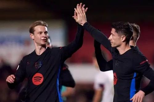 Barcelona có chiến thắng đậm trước Barbastro