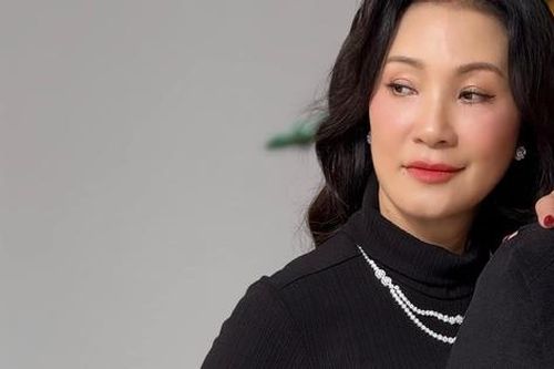 Hồng Đào sau đổ vỡ: 'Tôi tin cuộc đời sẽ gặp nhiều người tốt'