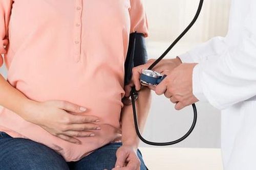 Chế độ ăn cho thai phụ mắc hội chứng HELLP