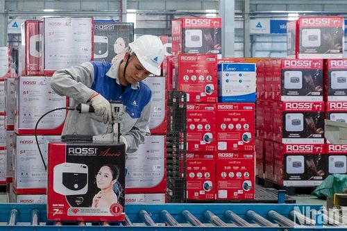 Năm 2024: Thu nhập bình quân tháng của người lao động đạt 7,7 triệu đồng