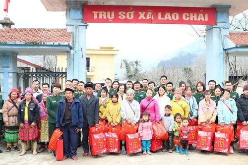 Học viện Kỹ thuật quân sự tổ chức Tết ấm – xuân vui tại Hà Giang