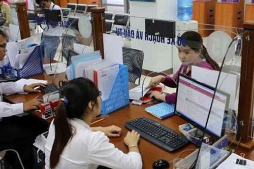 Yêu cầu giảm tối thiểu 20% công chức, viên chức hưởng lương ngân sách