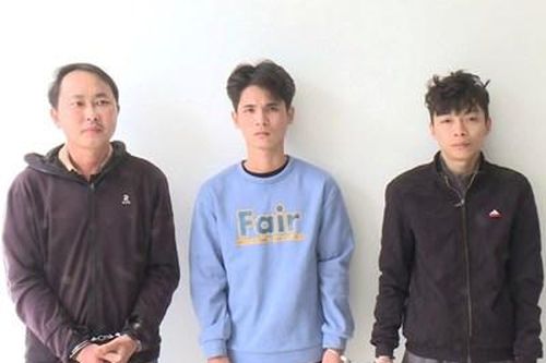 Bóc gỡ đường dây làm giả hàng nghìn bằng cấp, giấy tờ