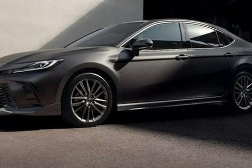 Chi tiết Toyota Camry phiên bản đặc biệt