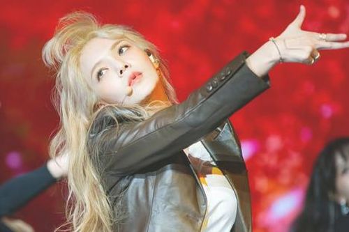 Jimin thông báo trở lại