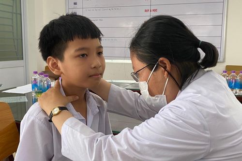 Nâng cao chất lượng chăm sóc sức khỏe nhân dân