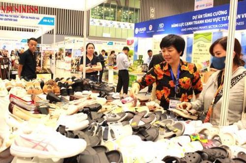 'Cân não' bài toán ngừa rủi ro hàng rào kỹ thuật cho xuất khẩu da giày