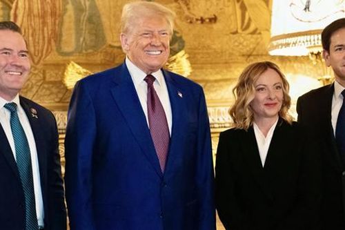 Ông Trump: Nữ Thủ tướng Italia gây 'bão' ở châu Âu