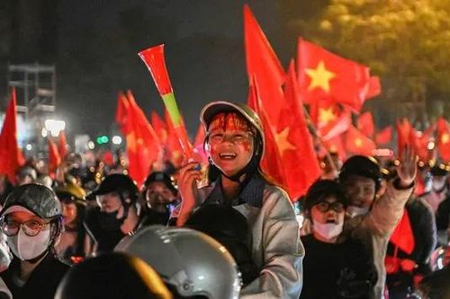 Tự hào tinh thần dân tộc Việt Nam