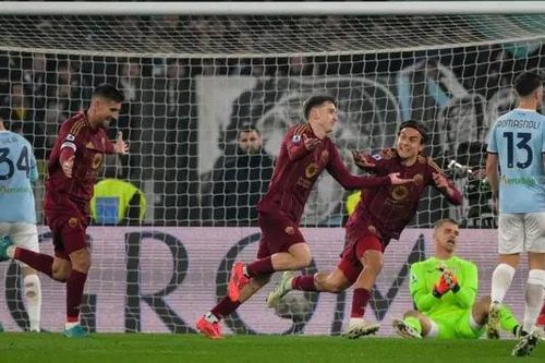 AS Roma nối dài chuỗi trận thăng hoa cùng HLV Ranieri