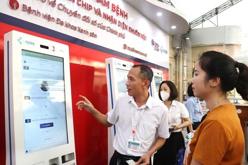 Dấu ấn cải cách hành chính thành phố Hà Nội năm 2024:Nhiều lợi ích mang lại cho người dân, doanh nghiệp