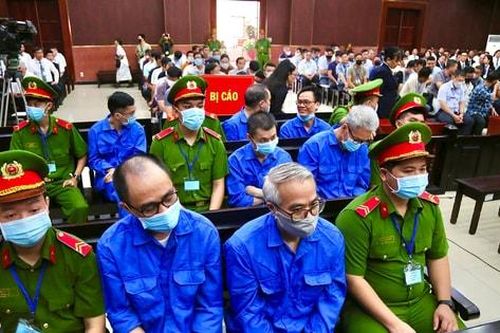 Tòa án Nhân dân cấp cao tại TP Hồ Chí Minh xét xử phúc thẩm 'đại án' đăng kiểm