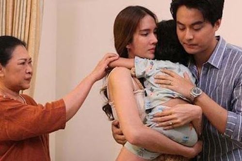 Con rể thấy mẹ vợ ngày càng tiều tụy, lén tìm hiểu lý do rồi 2 hai vợ chồng chuyển đi ngay lập tức