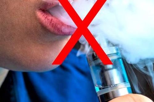 Học sinh, sinh viên nghiêm túc tuân thủ quy định cấm thuốc lá điện tử