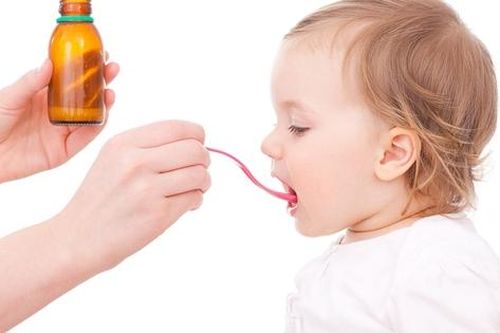 Có nên cho trẻ em uống thuốc ho và cảm lạnh không?