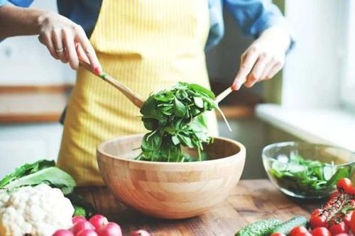 Chế độ ăn nào tốt cho hội chứng Raynaud?