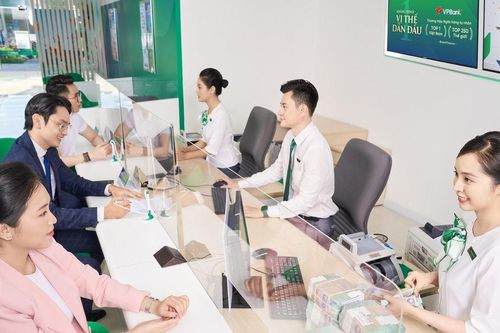 Dư nợ tín dụng năm 2024 của TP HCM tăng trưởng khoảng 11%