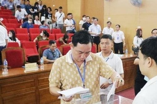 Hà Nội: Dừng đấu giá 26 thửa đất ở huyện Quốc Oai