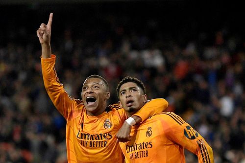 Real Madrid thắng '5 sao'