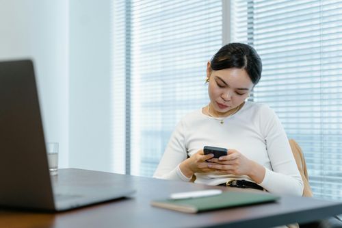 7 dấu hiệu dễ thấy nhất của người tự ti