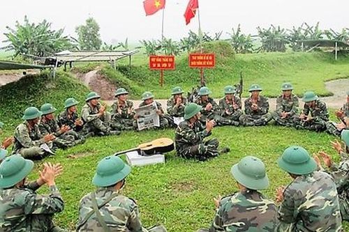 Quy định mới về thực hiện dân chủ ở cơ sở trong Quân đội nhân dân Việt Nam
