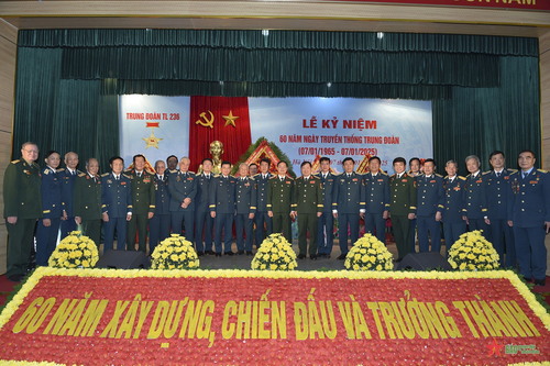 Trung đoàn 236 (Sư đoàn 361, Quân chủng Phòng không-Không quân) kỷ niệm 60 năm ngày thành lập