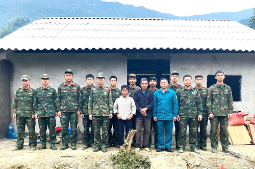 Những ngôi nhà thắm tình quân dân nơi cực Bắc Tổ quốc