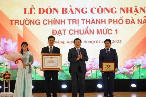 Trường Chính trị thành phố Đà Nẵng đạt chuẩn mức 1