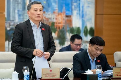 Tập trung giám sát việc ban hành và thực hiện chính sách, pháp luật về bảo vệ môi trường