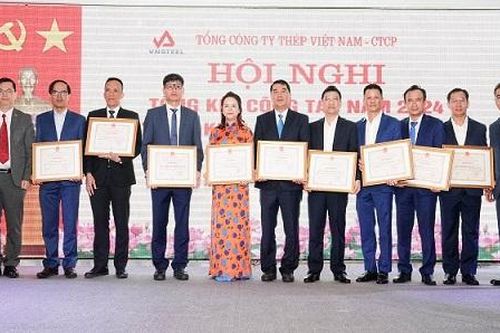 Tổng công ty Thép Việt Nam: Năm 2024 tăng trưởng vượt bậc!