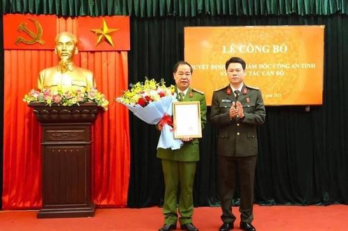 Bản tin 8H: Trưởng công an huyện ở Nam Định xin nghỉ hưu trước tuổi