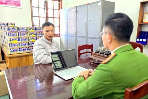 Phát hiện vụ vận chuyển hơn 2 tạ pháo lậu ngụy trang tinh vi