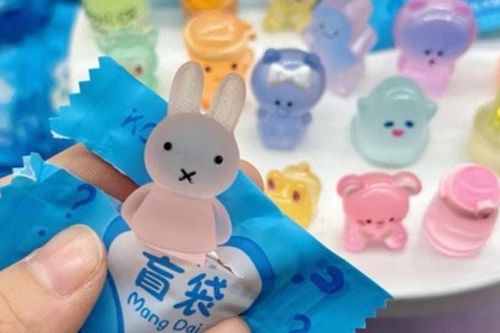 Cảnh báo nạn cờ bạc núp bóng trò chơi xé 'túi mù'