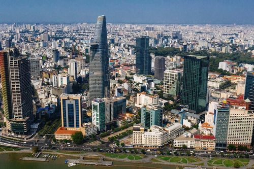 Doanh thu bất động sản TPHCM hơn 282.000 tỷ đồng, thị trường vẫn còn khó khăn