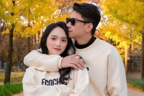 Lệ Quyên khoe túi xách hàng chục tỷ đồng, Hương Giang công khai bạn trai kém 6 tuổi