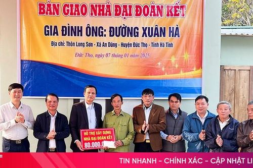 Bàn giao nhà 'Đại đoàn kết' cho hộ có hoàn cảnh đặc biệt khó khăn