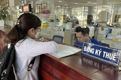 Bộ Tài chính thông tin về các ngưỡng nợ thuế hợp lý bị tạm hoãn xuất cảnh
