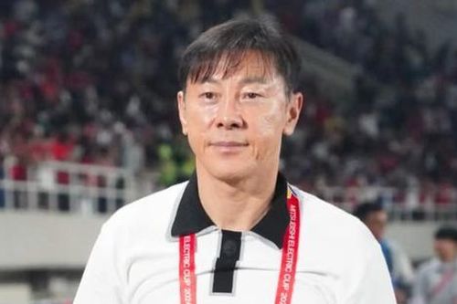 Khó hiểu khi HLV Shin Tae Yong bị sa thải