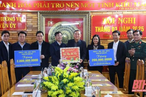 Bí thư Thành ủy TP Thanh Hóa thăm, kiểm tra tình hình sản xuất, đời sống Nhân dân huyện Thường Xuân