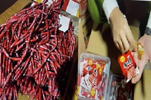 Cận Tết, thực phẩm bẩn ồ ạt nhập lậu