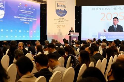 Diễn đàn Kịch bản Kinh tế Việt Nam (VESF) 2025: Hướng tới 'kỷ nguyên' tăng trưởng mới và phát triển bền vững