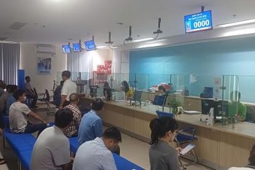 Đồng Nai tạm dừng tiếp nhận một số thủ tục cấp đổi giấy phép lái xe