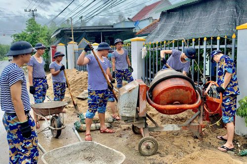 Học viện Hải quân: Thực hiện tốt công tác dân vận