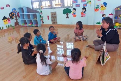 Đổi thay nơi thôn nhỏ giữa rừng