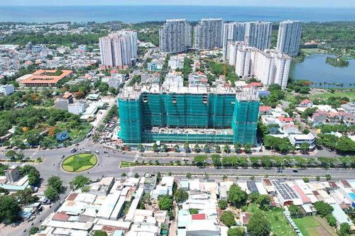 Lãi to, DIC Holdings (DC4) vẫn muốn huy động tiền từ cổ đông để trả nợ